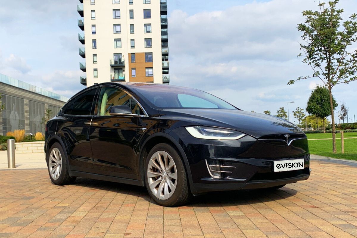 hire a Tesla Model X 90D