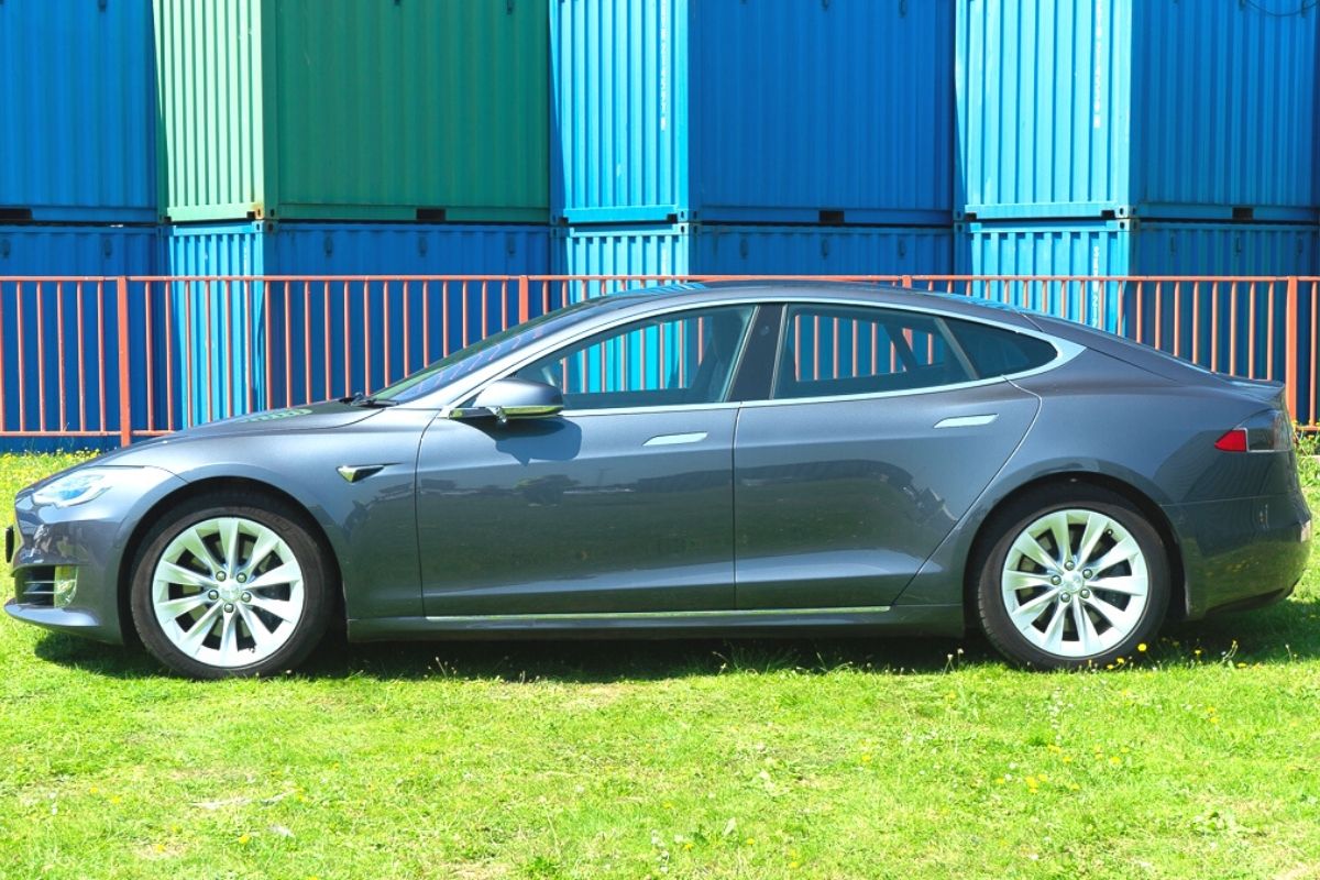 Tesla Model S 100D