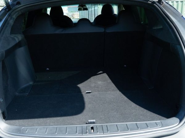 Tesla Model X 100D boot