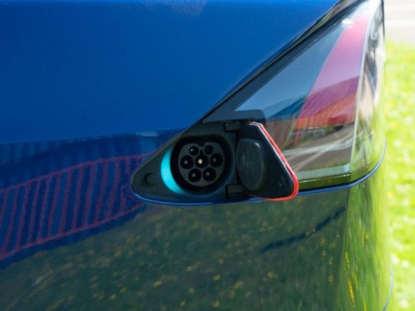 Tesla Model X 100D charging port