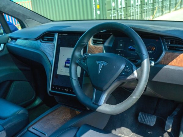 Tesla Model X 100D interior