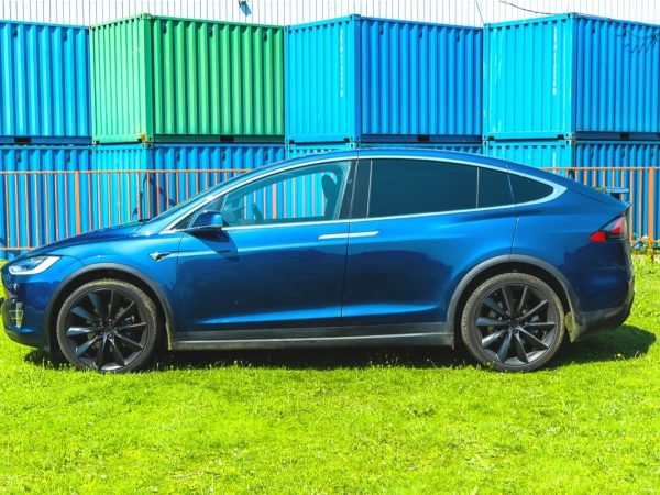 Tesla Model X 100D
