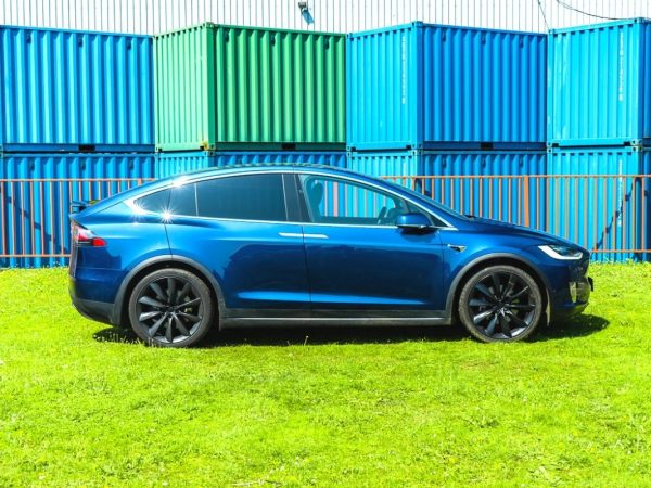 Tesla Model X 100D