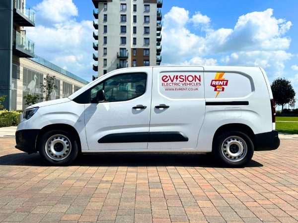 Hire a Vauxhall Combo-e van