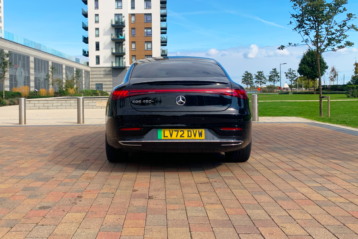 Mercedes EQS