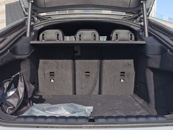 BMW i4 M50 boot space