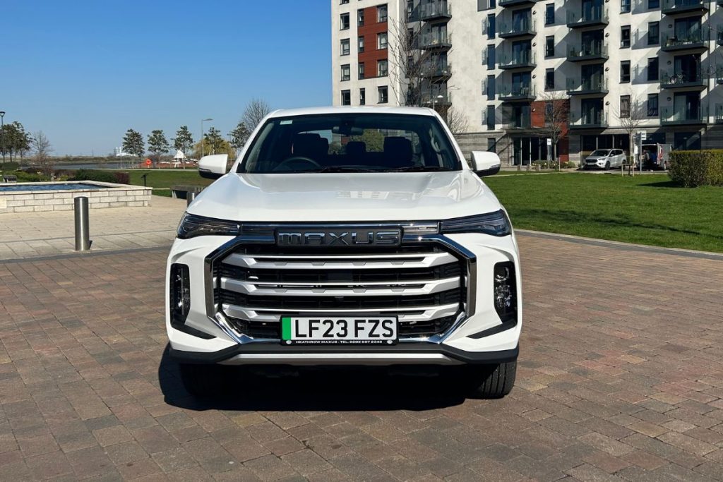 Maxus T90 electric pickup truck