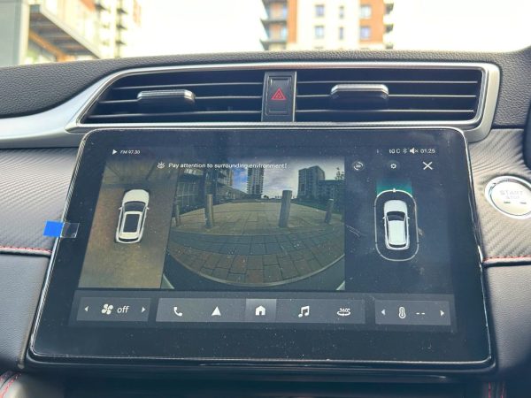 MG ZS Electric Car Reversing Camera