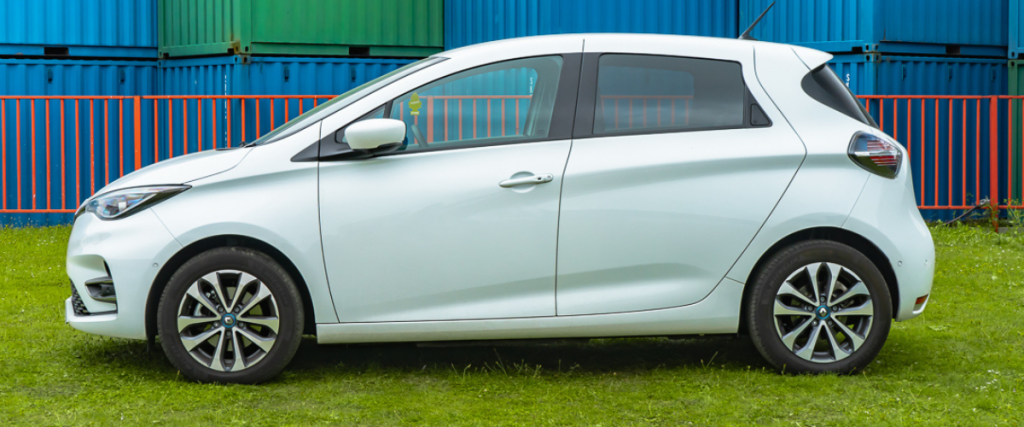 Hatchback - Renault zoe for hire
