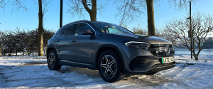 Mercedes EQA electric car - winter