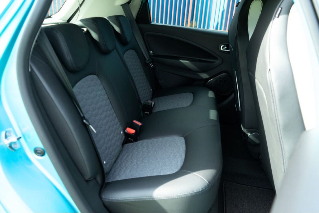 Renault ZOE GT Line R135 back seats