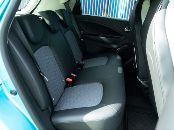 Renault ZOE GT Line R135 back seats