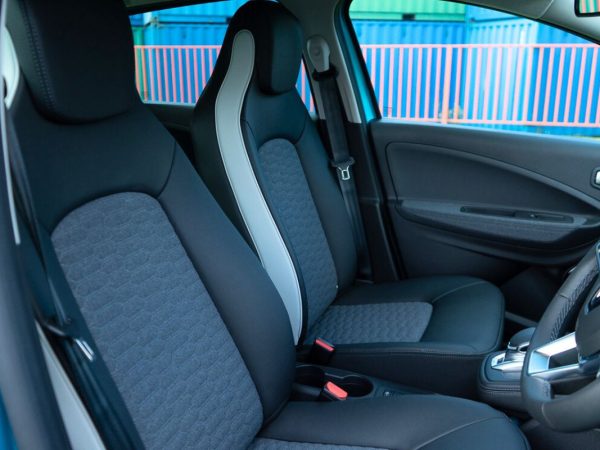 Renault ZOE GT Line R135 front seats