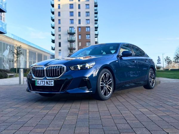 Hire a BMW i5
