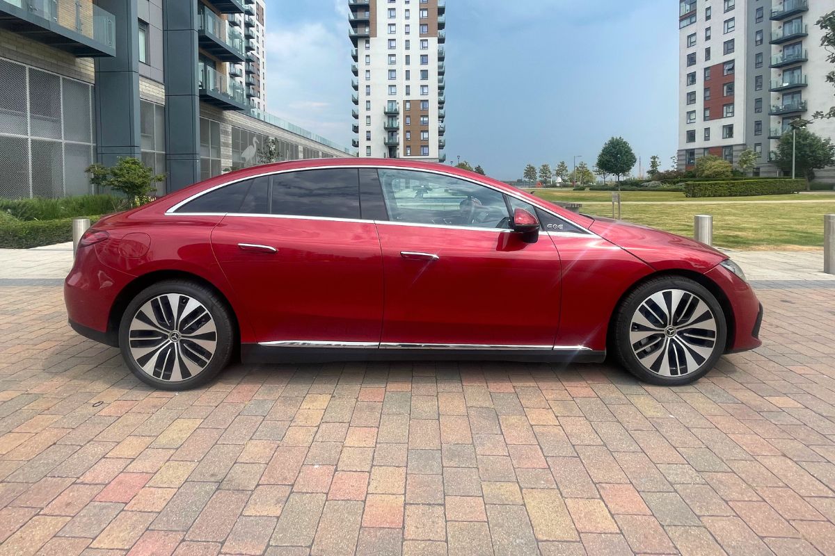 hire a Mercedes EQE
