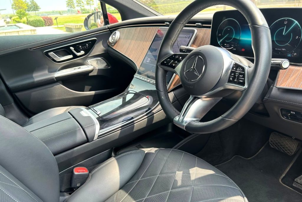 Mercedes EQE interior