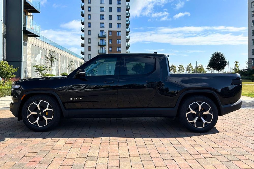 Rivian R1T hire