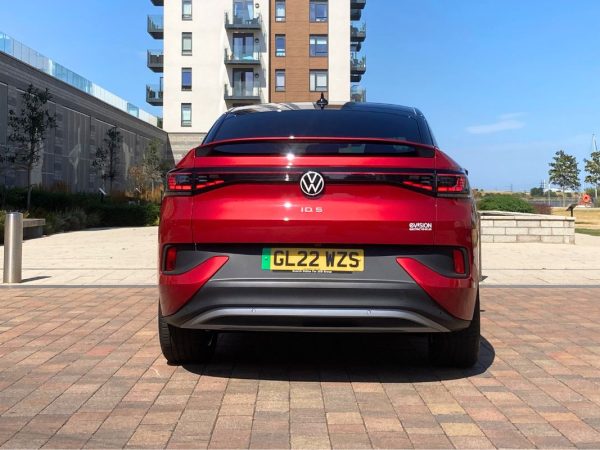 Hire Volkswagen ID5