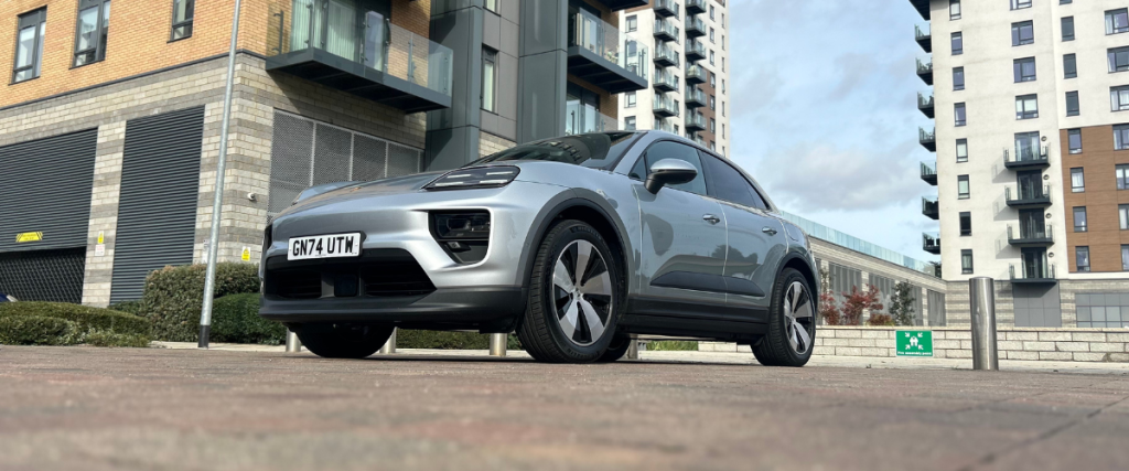 Porsche Macan 4 facing left